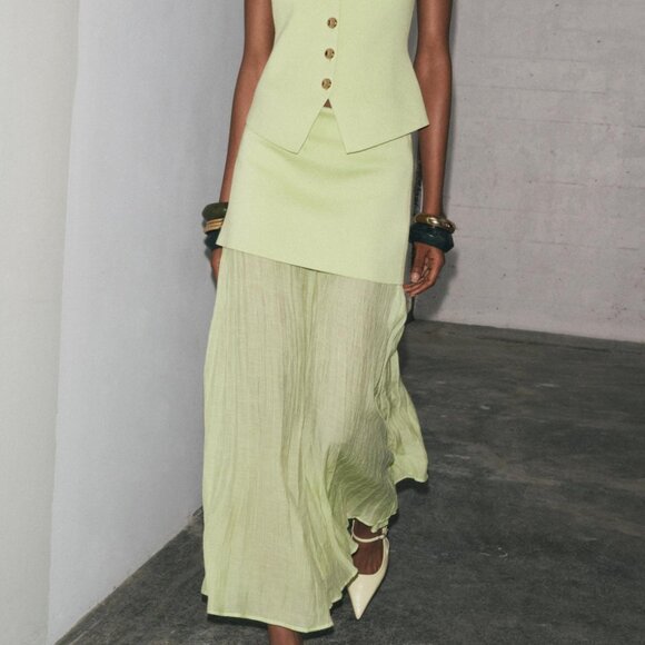 Elegant Lime Green Maxi Skirt - Picture 1 of 7